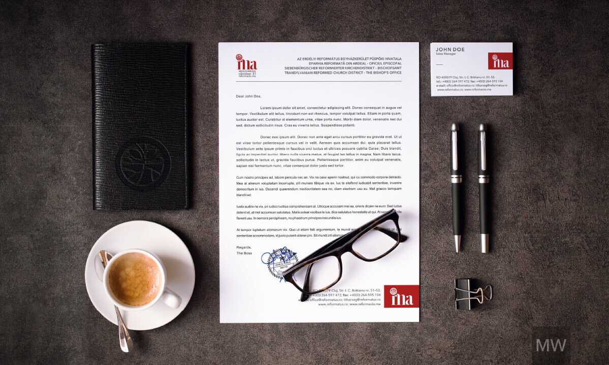 mock up presentation of a visual identity for reformacio.ma mock up presentation of a visual identity for reformacio.ma