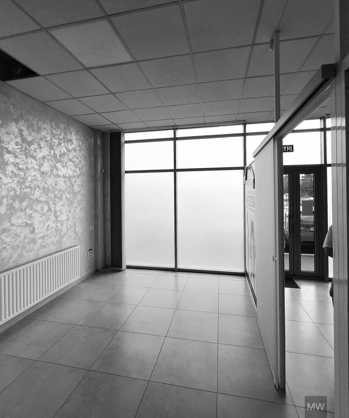 intrare secundara la hair base studio inainte de proiect intrare secundara la hair base studio inainte de proiect