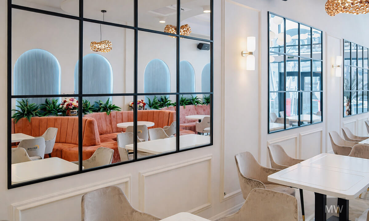vedere cu peretele cu oglinzi la restaurantul din turda, design interior facut de most wanted design cluj vedere cu peretele cu oglinzi la restaurantul din turda, design interior facut de most wanted design cluj